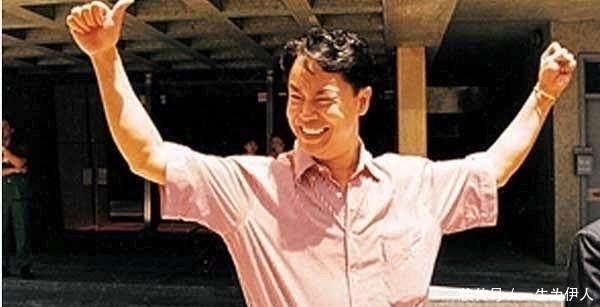 敲诈|敲诈李嘉诚10亿的世纪悍匪张子强是什么来头? 为何他有军用AK47和炸药?