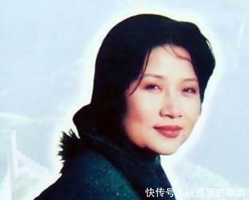 归隐|歌坛“奇才”李娜红极一时,却归隐出家23年,这是怎么回事