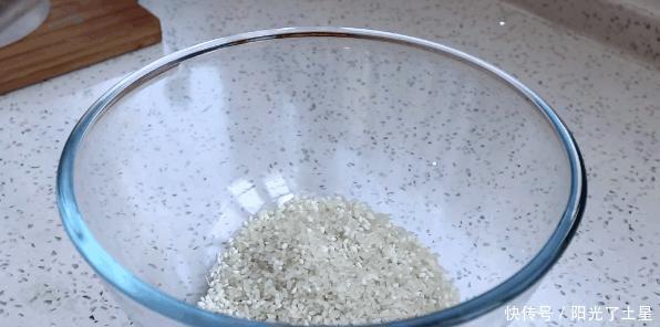 不腻|饭店15一份的粉蒸肉,自己在家就能做,口感香糯,肥而不腻