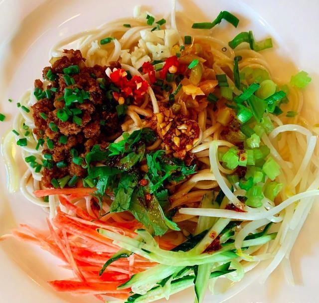  熟悉|黄磊微博又晒面食，熟悉的老配方，太馋人了，网友：还缺女儿吗？