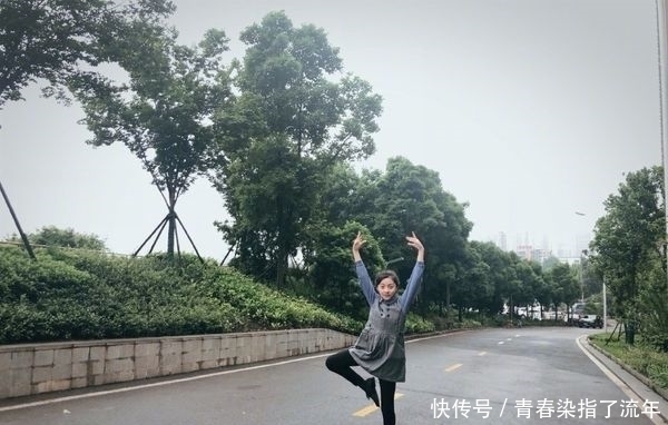 小苹果|还记得《一年级·小学季》的小苹果安淇尔吗?她现在长这样了