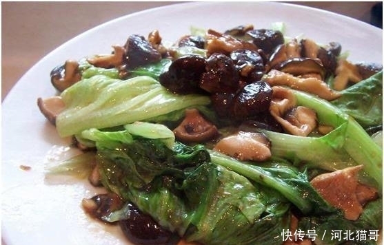 鸡汤|美食推荐：干烧鸡翅锅，蚝油香菇生菜，萝卜菌菇鸡汤，板栗鸡做法