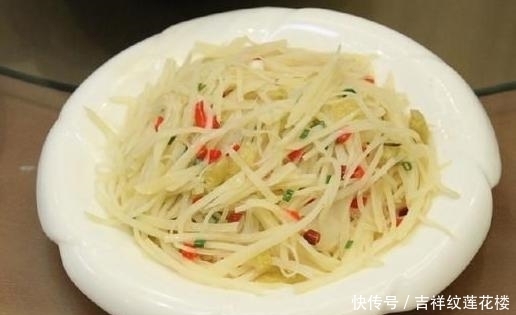 脆嫩|炒土豆丝，先放醋还是后放醋？教你正确做法，土豆脆嫩酸爽不粘锅
