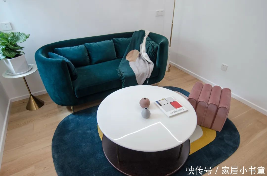 整体空间|谁说旧房改造配色不能更大胆一点!