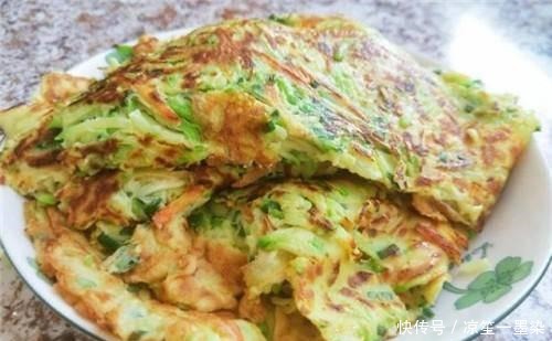  分钟|此菜才2元一斤，做成饼，隔几天就吃一次，5分钟搞定！做法简单