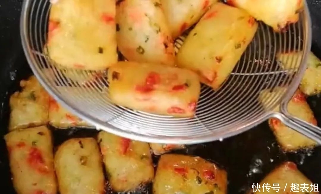  土豆饼|教你自制香酥可口的土豆饼，手不沾面就能做好，方法特别简单！