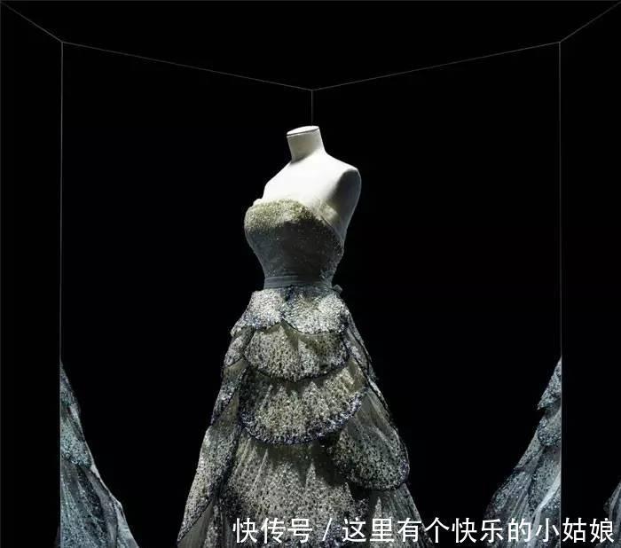  高定|Dior高定大秀 优雅美好而不自知!