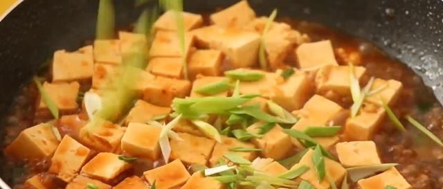 入味|豆腐自从学会这个做法,家人三天两头点名吃,鲜嫩入味,比肉都香