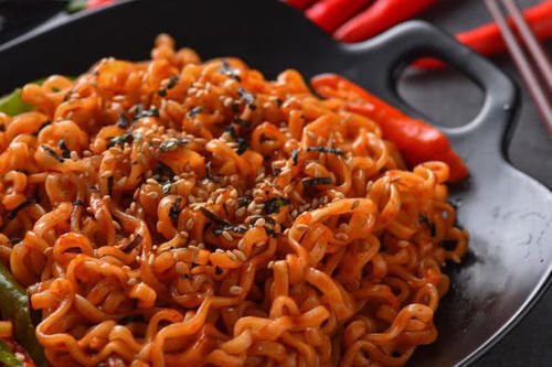 最伤|全球公认最伤嘴巴的4种食物,甘蔗上榜,你是不是也经常吃这些