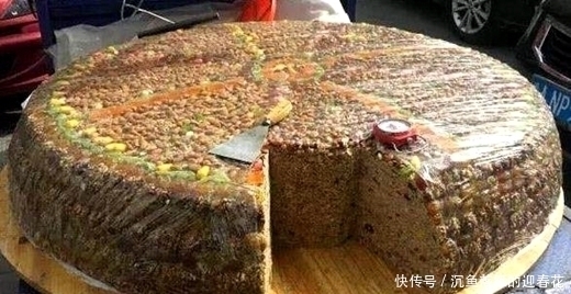 买法|老外在中国买切糕,只想买10块钱的,老板懵了还有这样的买法