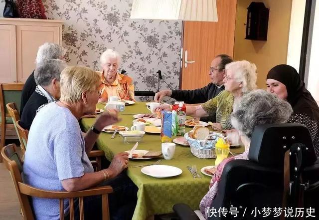 老人|世界上最伟大的骗局:152名老人被骗8年,但他们从未如此快乐