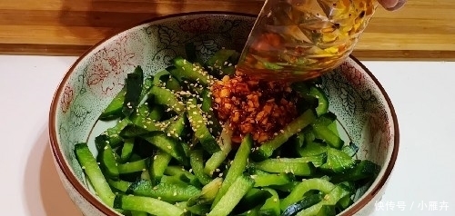 萝卜|教你凉拌萝卜的秘诀，奶奶40年的老方子，比凉拌黄瓜好吃多了