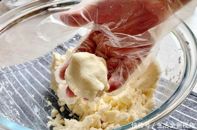 教你做|月饼重油重糖不好吃教你做无油月饼，不用烤，快手好吃