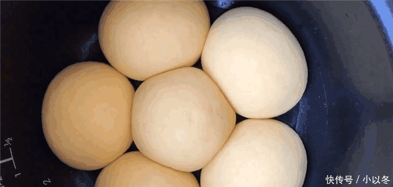  蒸锅|早餐教你用电饭锅做馒头, 比用蒸锅做的还简单, 馒头蓬松好吃