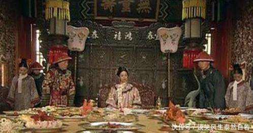 鸭子|皇帝吃剩的剩菜怎么办你以为是喂狗太肤浅了！