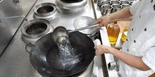 红油|厨师长教你“红油腰花”的家常做法,口感和味道都很赞,收藏了