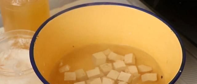 入味|豆腐自从学会这个做法,家人三天两头点名吃,鲜嫩入味,比肉都香
