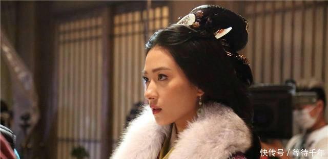 可怜|三国可怜的两位女子,她被曹丕占为己有后赐死,她被曹操幽闭而死!