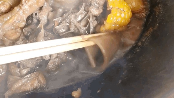 掉牙|铁锅炖,香掉牙没有256G的胃千万别来不扶墙出,算我输