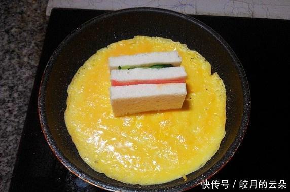 搞定|早餐吃什么简单来个蛋皮吐司,10分钟轻松搞定!