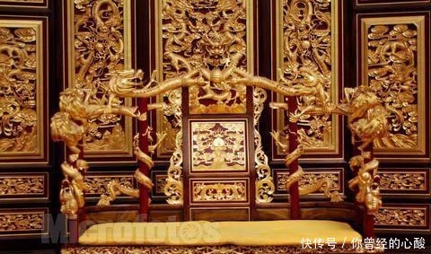 年后|历史上最神秘的椅子，至今无人敢坐，老外不信，4年后意外病逝