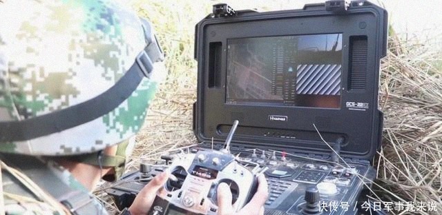 无人|不装了,就是这么豪!无人车+无人机搭配亮相,未来(战争)可期