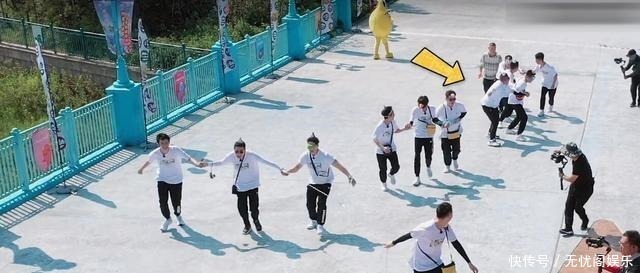 德云|《德云斗笑社》点击量继续下降