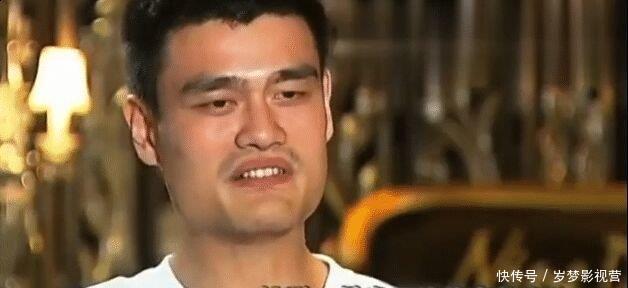 节目|鲁豫逼问姚明:跟中国人说话还用英语?姚明一句话直接噎死鲁豫!