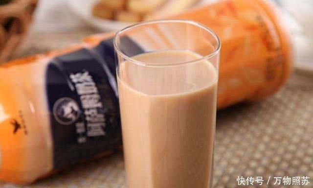奶茶|渴到嗓子“冒烟”也不喝的饮料,图2喝出表情包,图4是00后最爱