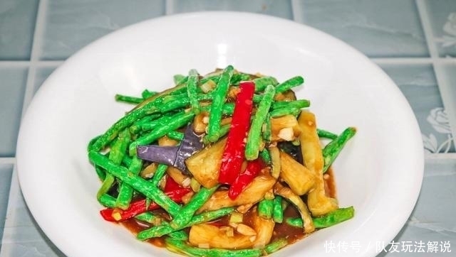 大盘|这2样素菜一起炒,夏天少不了几块钱一大盘,脆嫩鲜香,特下饭