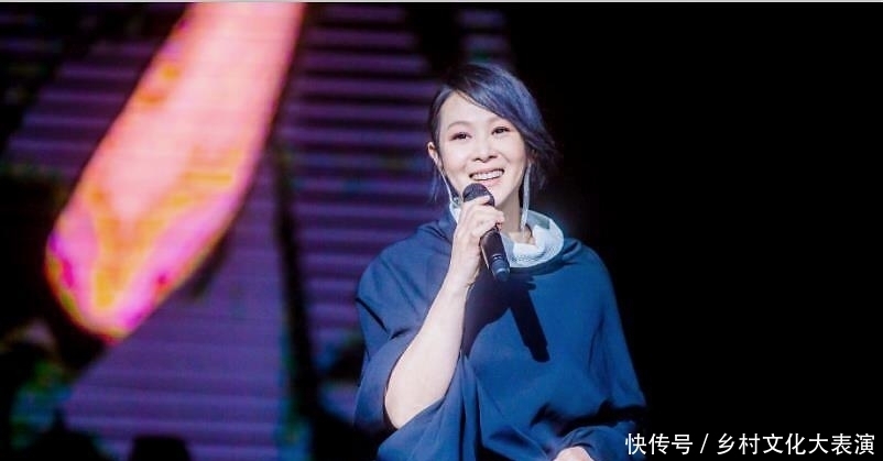 夜晚|刘若英演唱《夏夜晚风》几度哽咽落泪,背后的原因让人感到遗憾