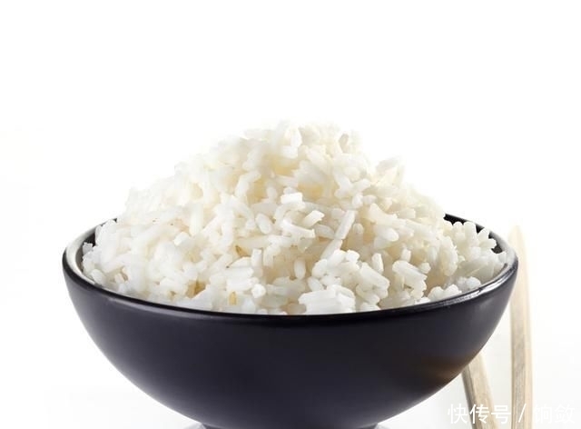 需加|蒸米饭不要傻傻只加水,只需加一点“它”,米饭香甜松软,口感好