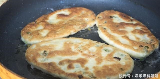 步骤|酥到掉渣的葱花酥饼,全程步骤告诉你,想做错都难,再也不用买了