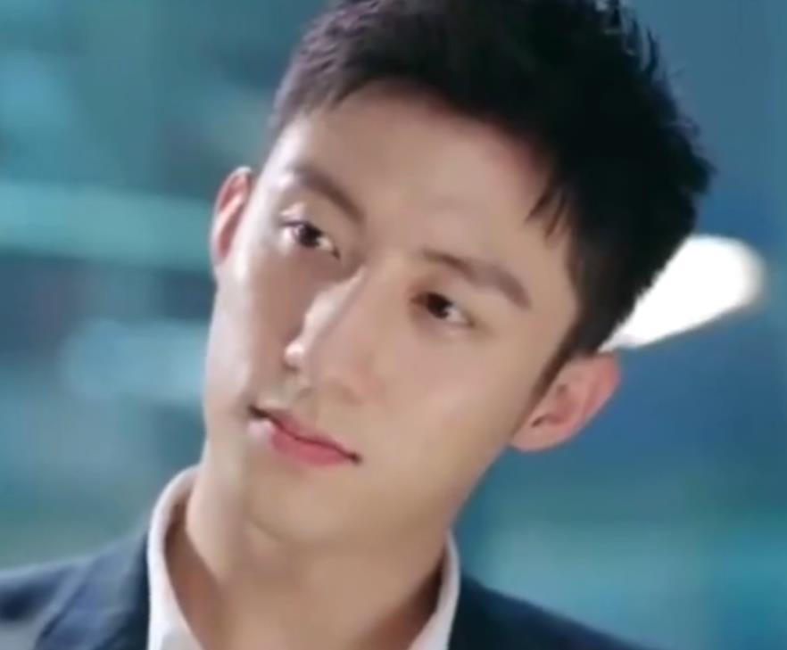 客厅|周放宋凛小别胜新婚,客厅激情约会,突袭查岗捏耳朵撒娇甜炸了