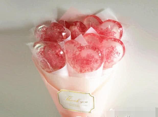 落伍|女生最喜欢的4种棒棒糖,星空棒棒糖已落伍,最后一种绝对是六一必备