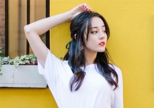  洗牌|明星势力榜大洗牌：迪丽热巴无缘前三，肖战第二，榜首热度超高！