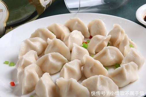 让很多|拌饺子馅时,到底放啥“油”最香教你一招,不管怎么做馅都好吃