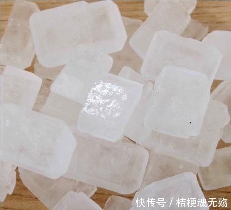 叮嘱|今天才知道,白冰糖好还是黄冰糖好,看完别再买错了,叮嘱家里人