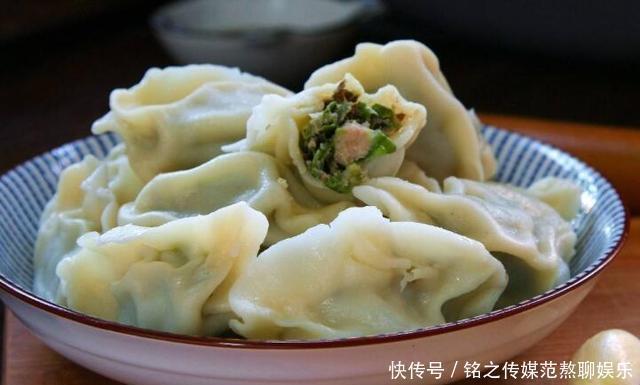  饺子就|夏天，多吃这种馅料的饺子，9毛钱1斤，比黄瓜便宜，包饺子超级香