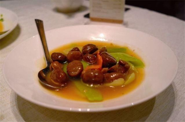 米其林|去米其林餐厅吃饭,看到菜想给差评,你们看这些菜值700块钱吗