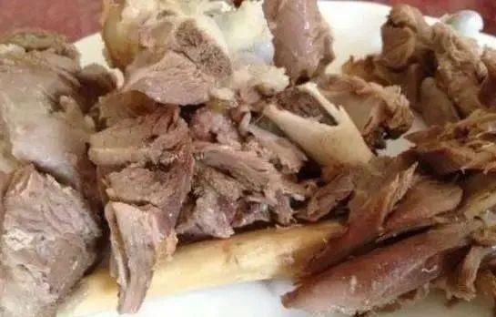 东北|实拍蒙古大汉的一日三餐,东北人看后自愧不如难怪长得壮