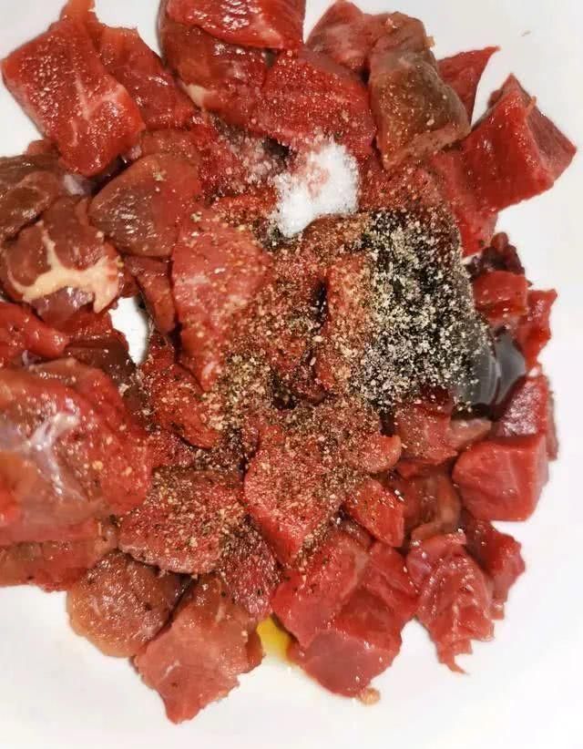  杏鲍菇|如何做黑椒牛肉杏鲍菇的做法＋秘方，肉制品控的至爱，美味到舔盘子