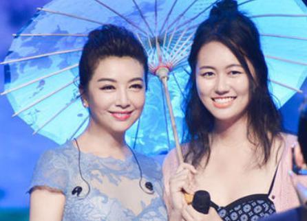  本人|她曾被汪涵称美，婚后8年惨遭丈夫抛弃，今丈夫娶小17岁娇妻