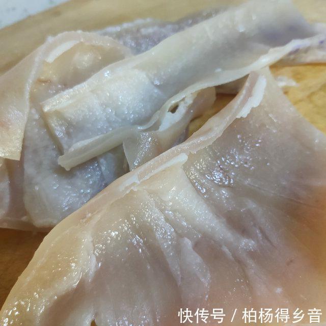  爽滑|肉皮冻，Q弹爽滑，满满的胶原蛋白