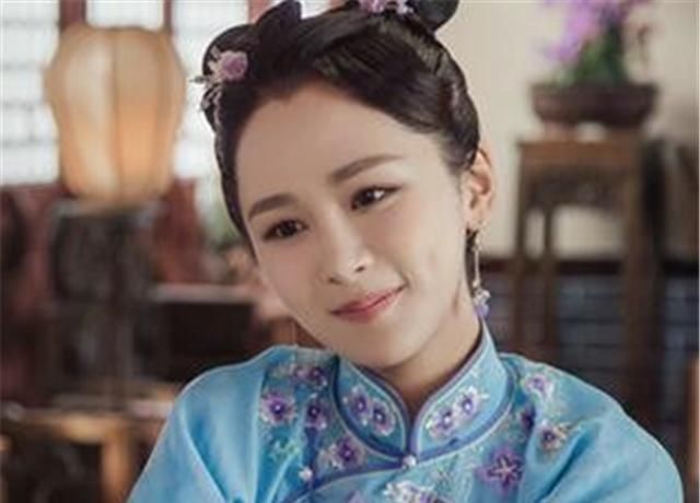 未来|故宫博物院一件凤冠,精美绝伦奢华无比,背后却是大明王朝的未来