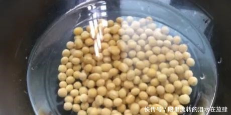 简单|豆腐脑用这方法最简单,小火一煮鲜香嫩滑,新手也能看明白