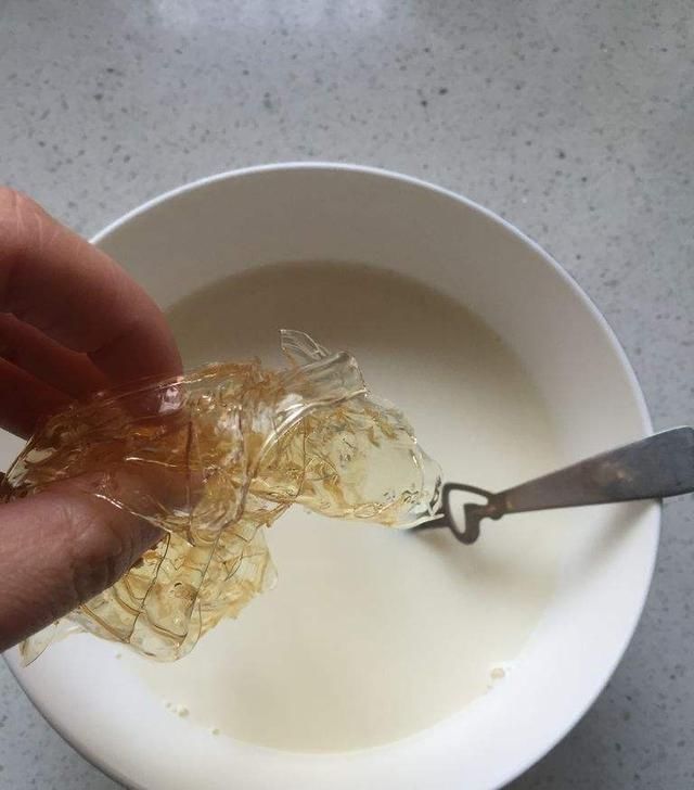 吉利|吉利丁片到底是什么东西应该怎样使用这种东西到底健康吗