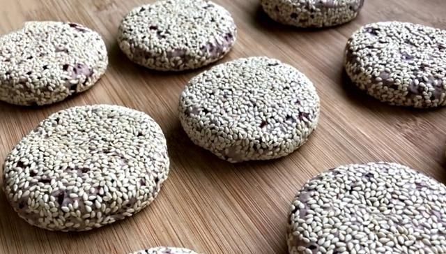 糯米粉|我家红豆从不熬粥喝,加一碗糯米粉,简单一做,香甜软糯,特好吃