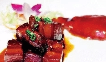 够吃|第一次去南方,6人要8个菜,点菜时老板说够吃,上菜后我们哭了