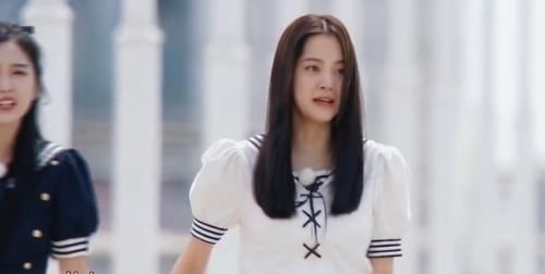 管理|《奔跑吧》欧阳娜娜被追赶,吓到失去表情管理,下意识喊出的人真实了